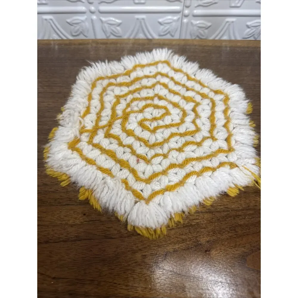 VTG 70’s Crocheted Reversible Hot Pad Trivet